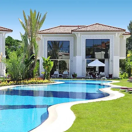 Ośrodek wypoczynkowy Paloma Oceana 5*